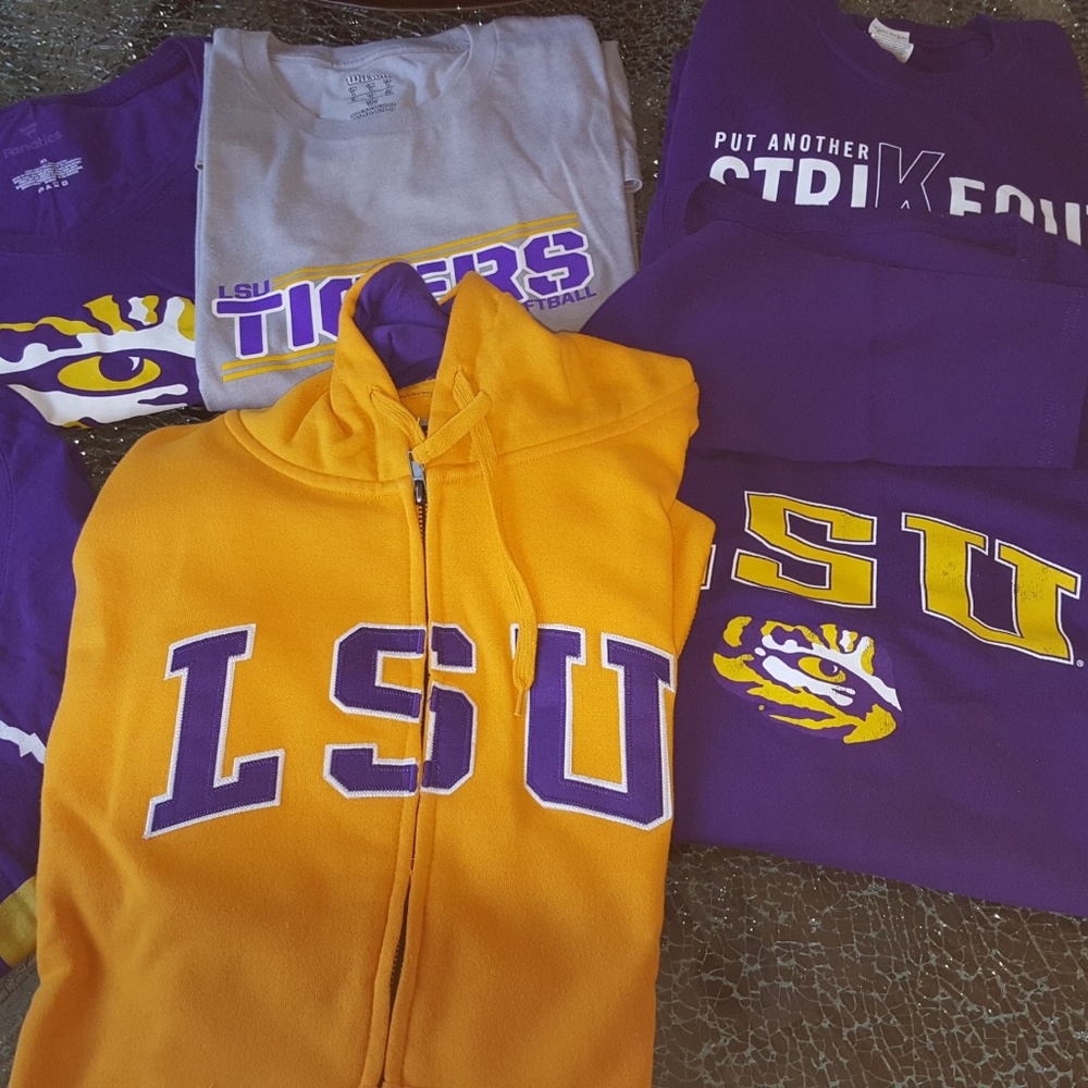 LSU MENS & WOMANS SWEATSHIRTS AND T SHIRTS.